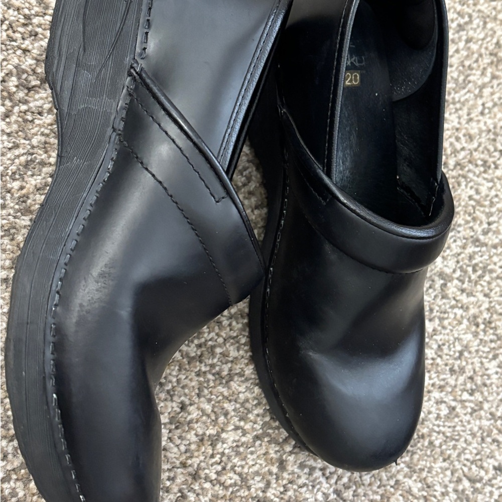Dansko XP 2.0 Work Clogs -Lightweight